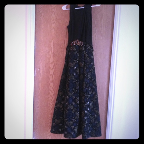 Prom dress - Picture 1 of 1